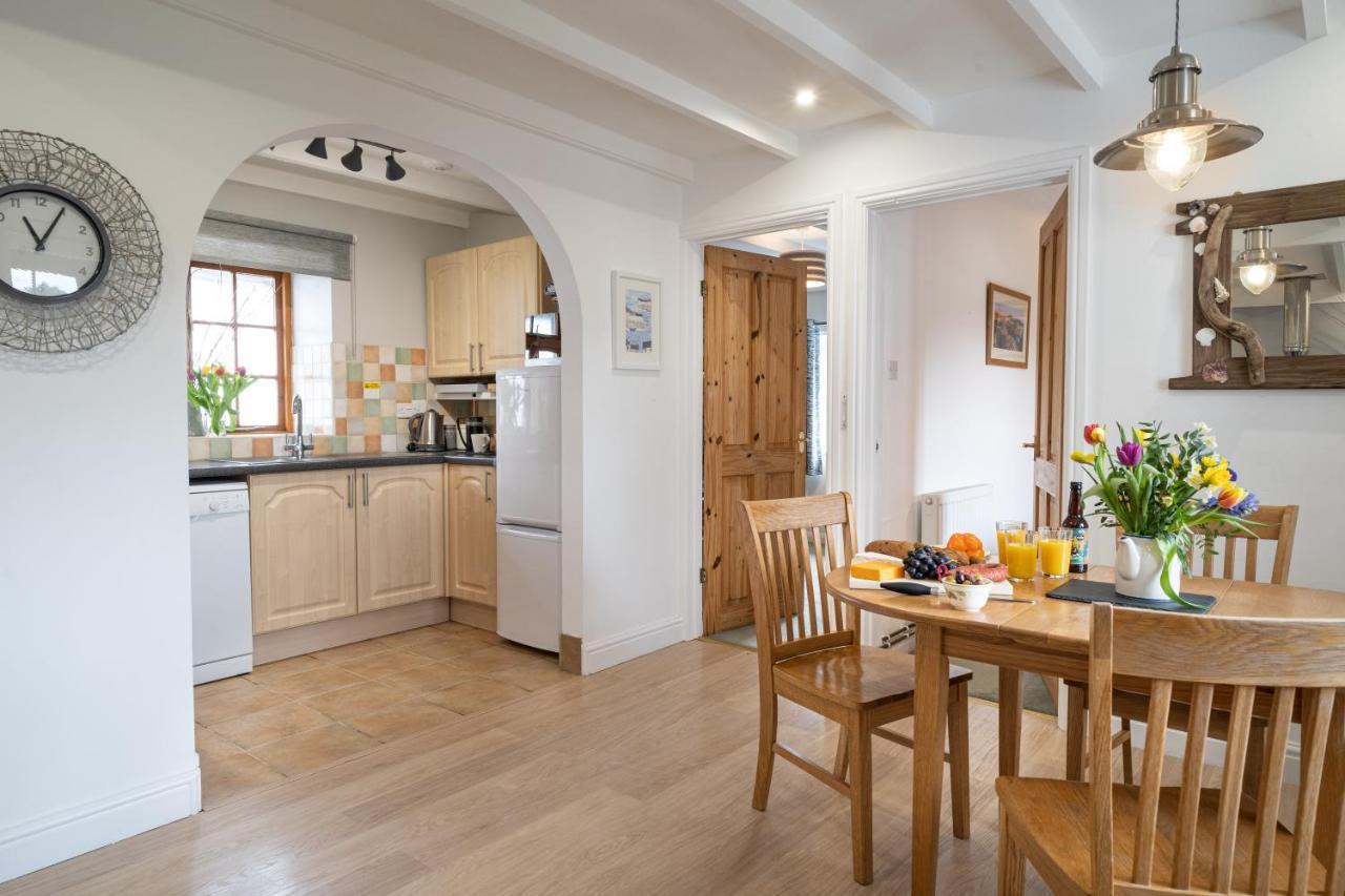 Croft Farm & Celtic Cottages 卡迪根 外观 照片