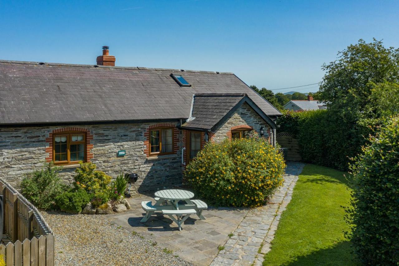 Croft Farm & Celtic Cottages 卡迪根 外观 照片